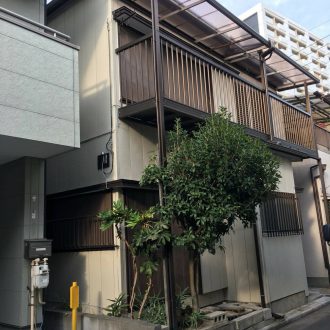 川口市芝富士の解体工事を行いました。