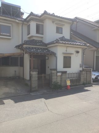 八潮市緑町の解体工事を行いました。