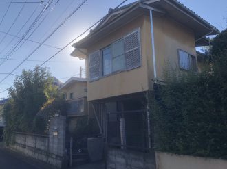 調布市国領町の解体工事を行いました。