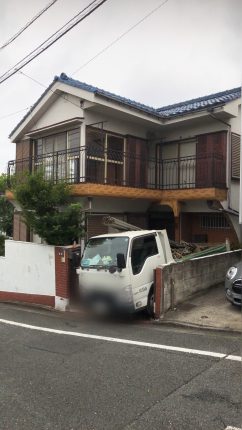 大田区上池台の解体工事を行いました。