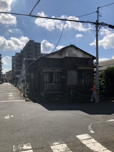 国立市富士見町の解体工事を行いました。