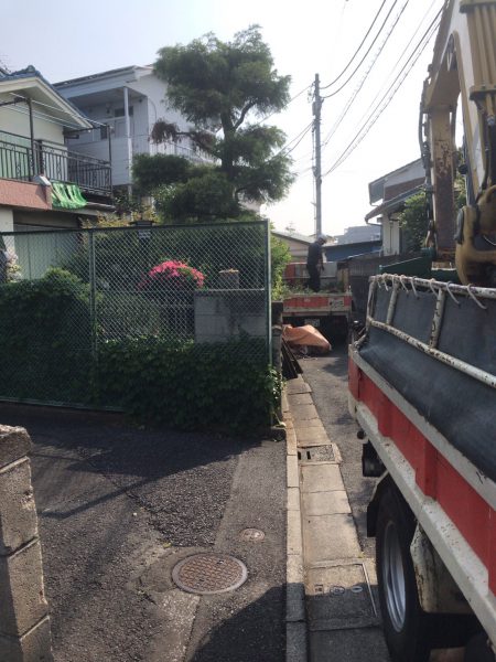 江戸川区本一色　ブロック撤去工事を行いました。