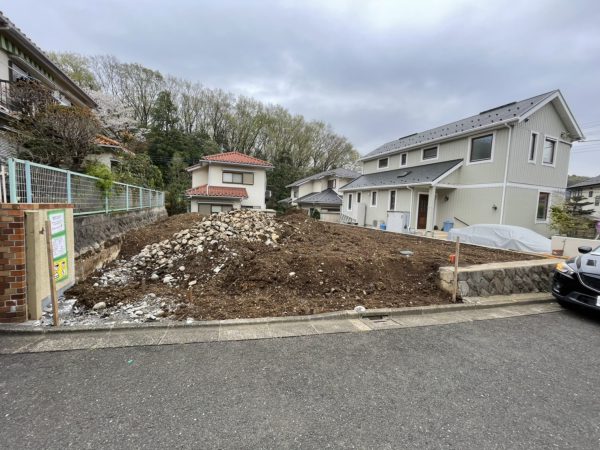 所沢市松が丘　地中埋設物撤去を行いました。
