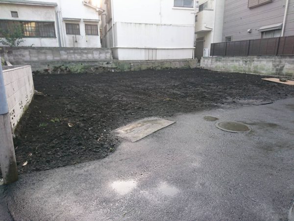 文京区千駄木　地中埋設物撤去を行いました。