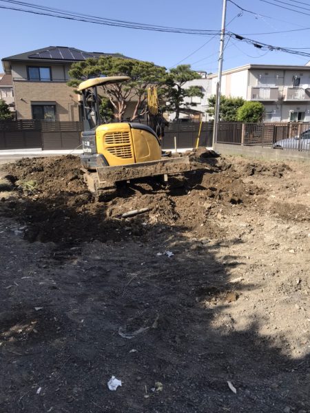 横須賀市追浜本町　地中埋設物撤去工事を行いました。