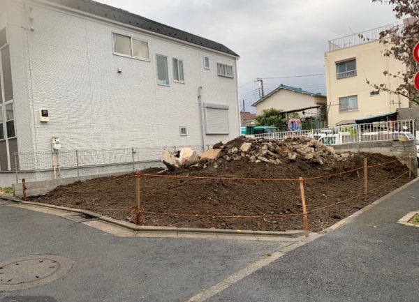 江戸川区東葛西　地中埋設物撤去工事を行いました。