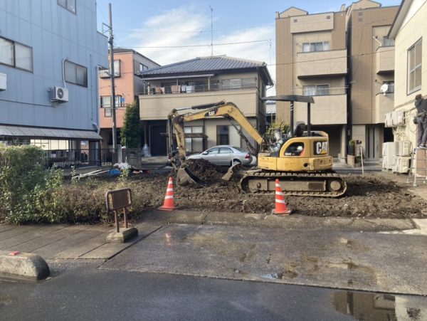 戸田市美女木北　地中埋設物撤去工事を行いました。
