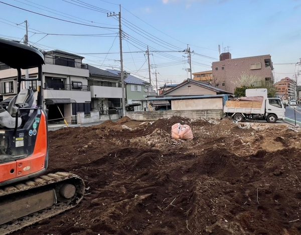 ふじみ野市東久保　地中埋設物撤去工事を行いました。