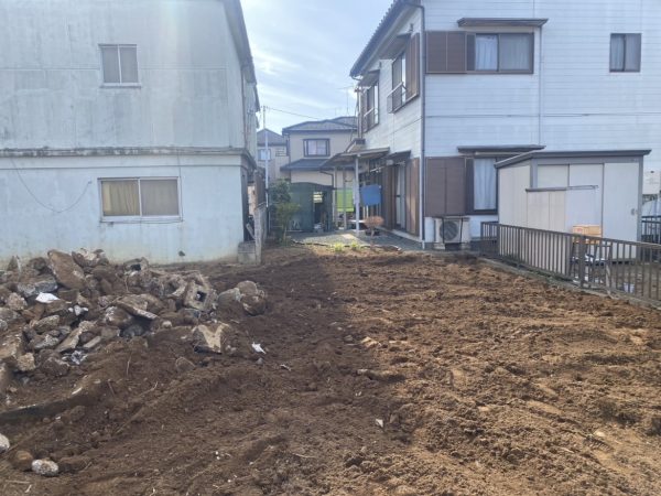 蓮田市閏戸　地中埋設物撤去工事を行いました。