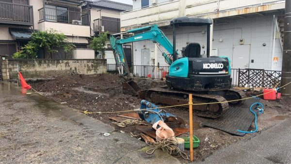 船橋市三咲　地中埋設物撤去工事を行いました。