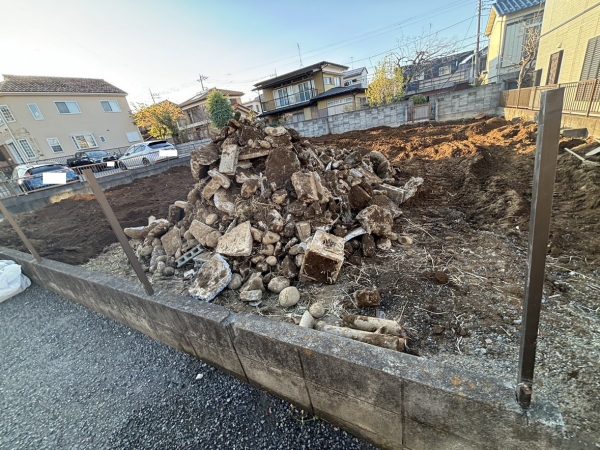 さいたま市西区内野本郷　地中埋設物撤去工事を行いました。