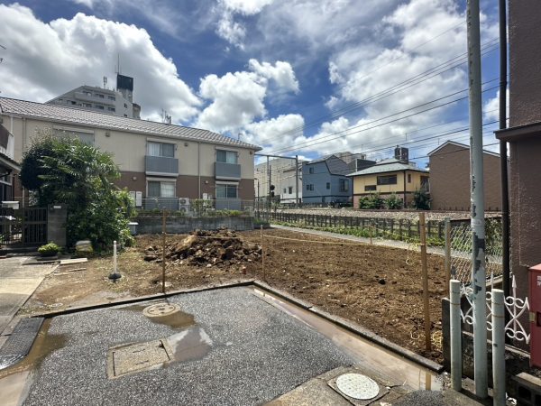 豊島区長崎　地中埋設物撤去工事を行いました。