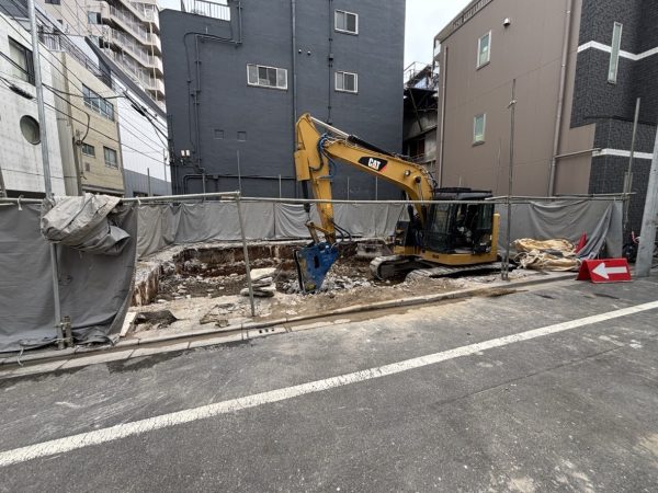 台東区今戸　地中埋設物撤去工事を行いました。