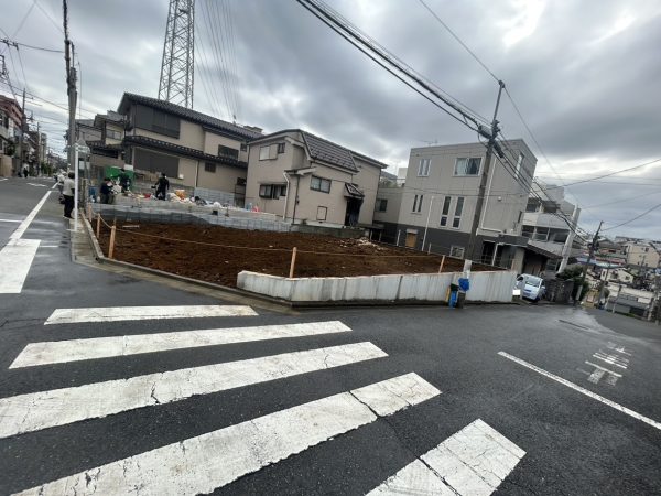 板橋区徳丸　地中埋設物撤去工事を行いました。