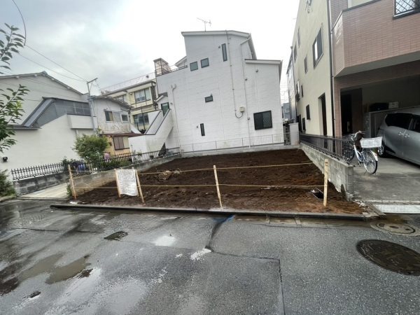 杉並区高円寺南　地中埋設物撤去工事を行いました。